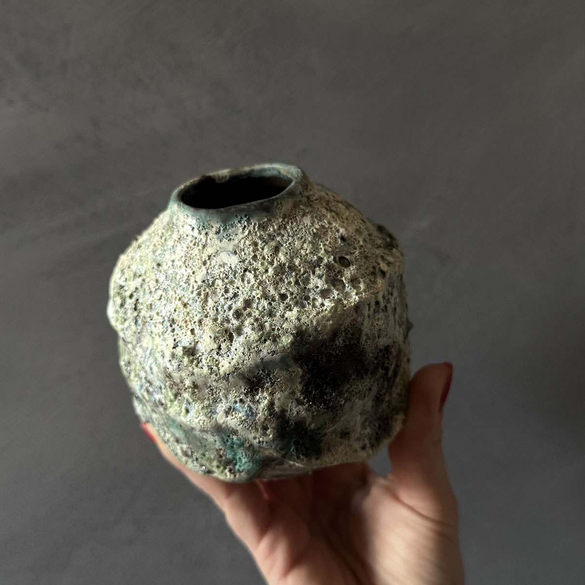 babylonelyapimiseramikstonewaredokulubeyazvazo babylonelyapimiseramikstonewaredokulubeyazvazo